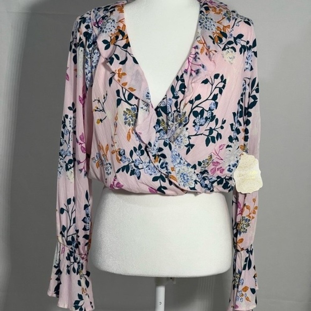 Altar’d State Pink Floral Top Size Medium